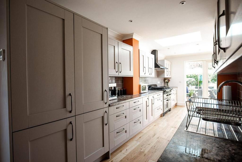 North Beach House - 3 Bedroom Fully Equipped Spacious House Perfect For Family Getaways In Bridlington Exteriör bild