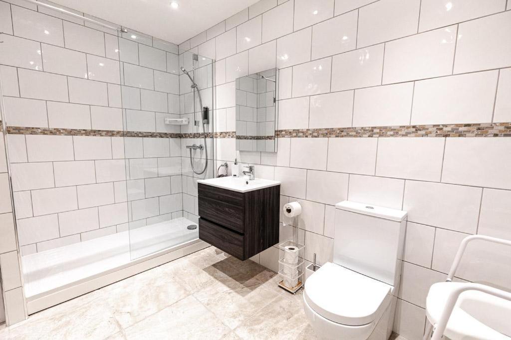 North Beach House - 3 Bedroom Fully Equipped Spacious House Perfect For Family Getaways In Bridlington Exteriör bild