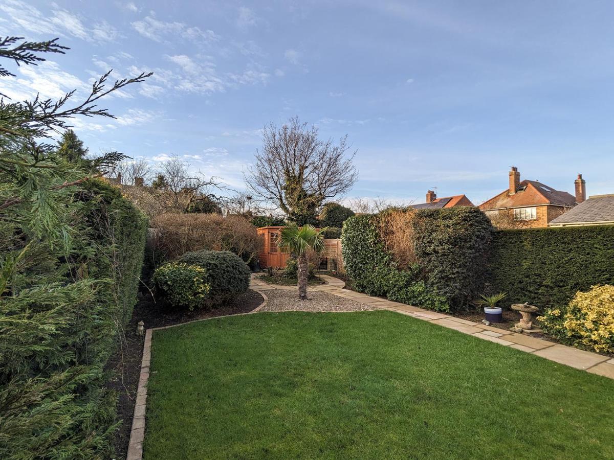 North Beach House - 3 Bedroom Fully Equipped Spacious House Perfect For Family Getaways In Bridlington Exteriör bild