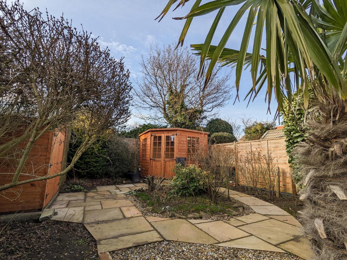 North Beach House - 3 Bedroom Fully Equipped Spacious House Perfect For Family Getaways In Bridlington Exteriör bild